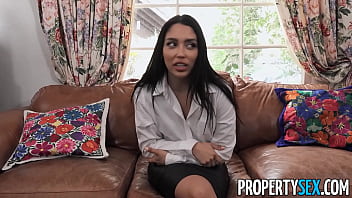 PropertySex Wild Housewife Fed up with Spouse Plumbs Real Estate Agent