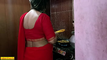 Indian Steamy Stepmom Bang-out with stepson! Homemade viral Bang-out