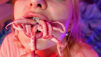 Bizarre FOOD FETISH octopus gobbling flick (Arya Grander)