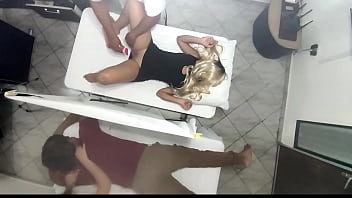 Softcore Rubdown on the Figure of the Handsome Wifey next to her Hubby in the Couples Rubdown Salon It was Recorded How the Wifey is Manipulated by the Medic and Then Smashed next to her Hubby NTR